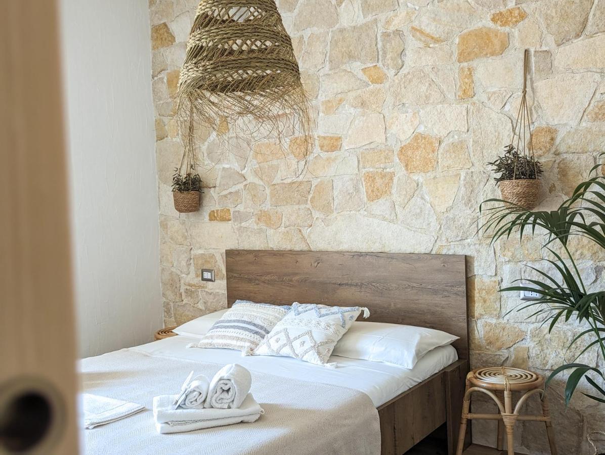 Arya Room Villasimius Cameră foto